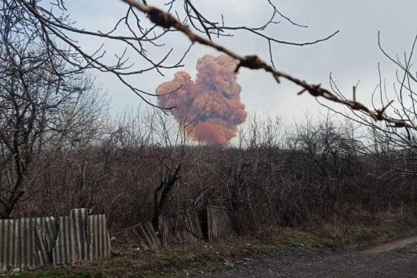 Ucrânia acusa Rússia de atacar tanque com ácido em Luhansk